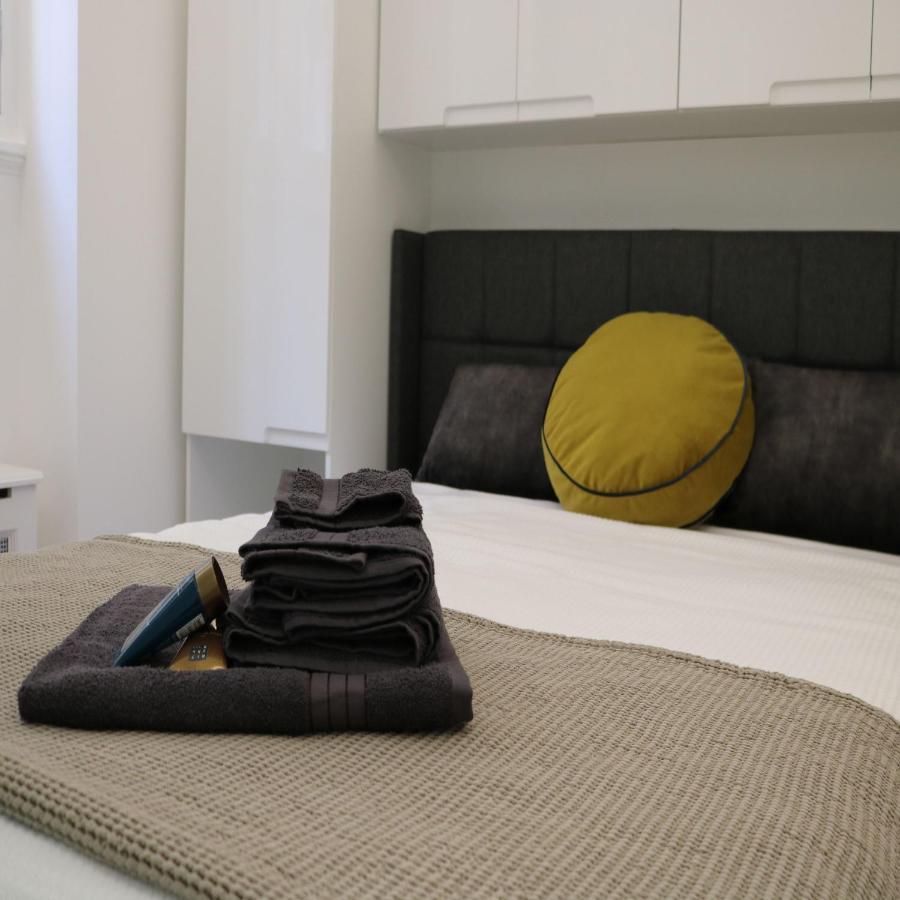 Phaedrus Living: City Center Luxury Flat Clarewood ลอนดอน ภายนอก รูปภาพ