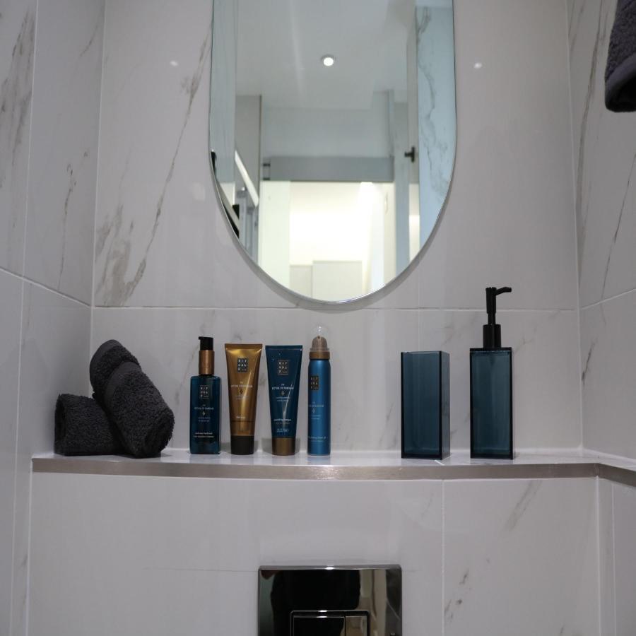 Phaedrus Living: City Center Luxury Flat Clarewood ลอนดอน ภายนอก รูปภาพ